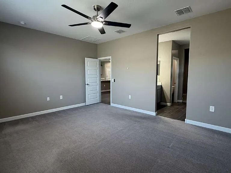 24240 W Verlea Dr — Photo 10