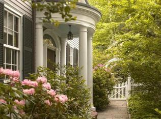 15 Raymond St, Cambridge, MA 02140