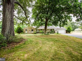 10483 Edgehill Ln, King George, VA 22485