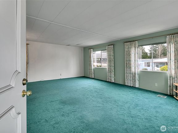 5th image of 2200 196th Street SE #25