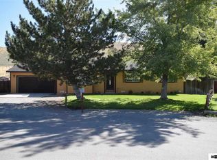 3840 Petrel Ct, Reno, NV 89508