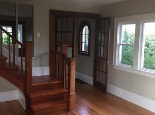 6817 SW 35th Ave #HOUSE, Portland, OR 97219