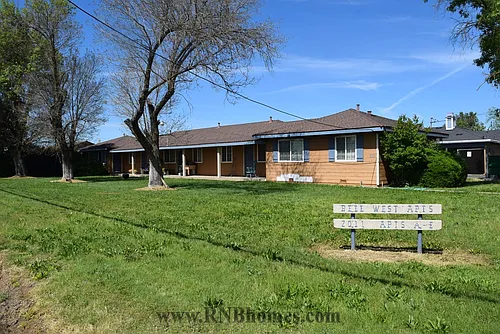 2011 Bell Ave #B Photo 1