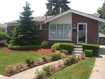 1st image of 25305 Huron St