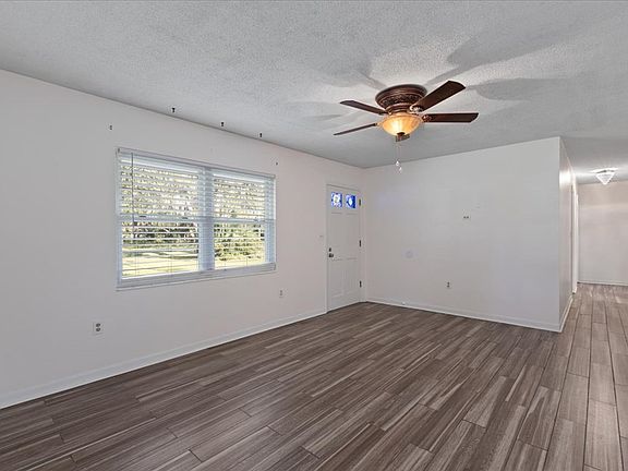 5th image of 11731 NW 78th Ter