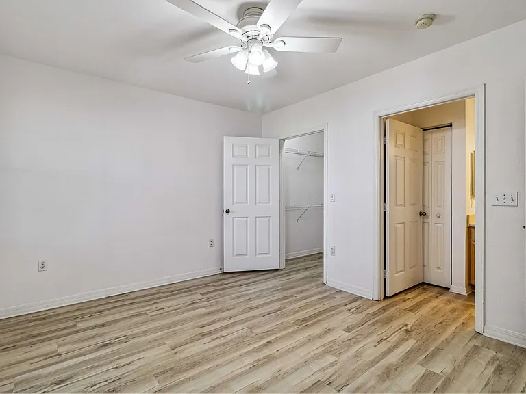 1125 Villagio Cir #207 — Photo 15