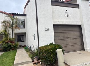 926 Fuchsia Ln, Carlsbad, CA 92011