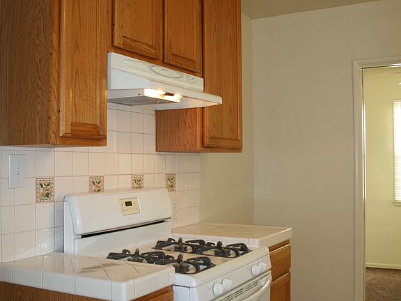 4th image of 1214 Pontenova Ave