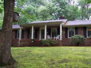 403 Tangle Dr, Jamestown, NC 27282