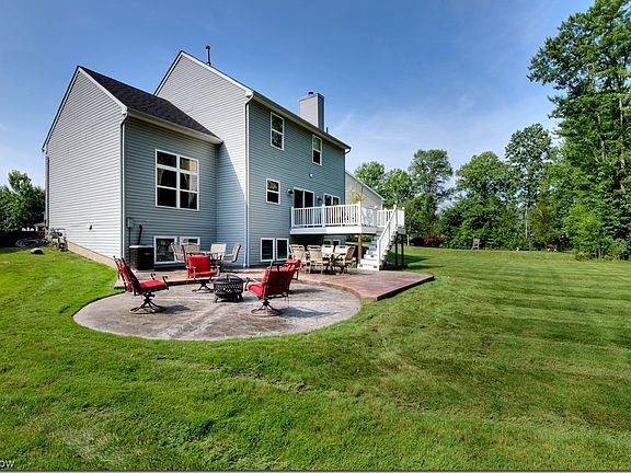 5th image of 27208 Cliffside Cir