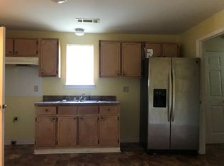 727 Poplar St, Grenada, MS 38901