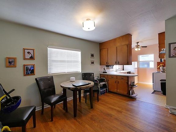 3rd image of 118 N Park Ave