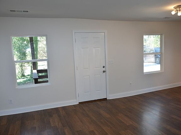 3rd image of 2855 Tray Ct