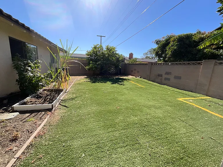 2539 E Seville Ave — Photo 25