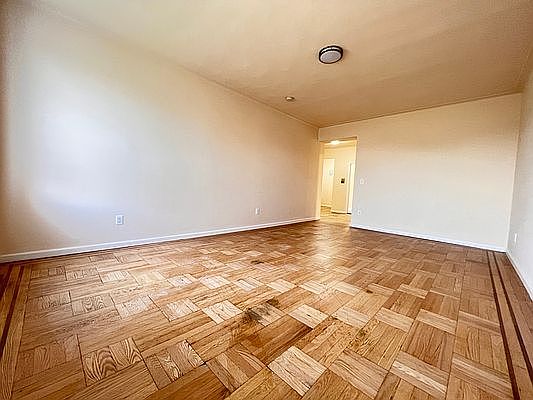 4th image of 34-20 83rd St #G5