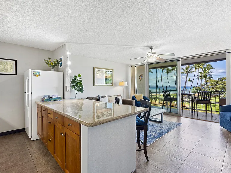 S Kihei Rd — Photo 16