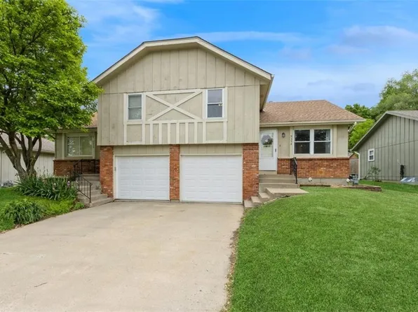 9354 W 48th Ter, Merriam, KS 66203