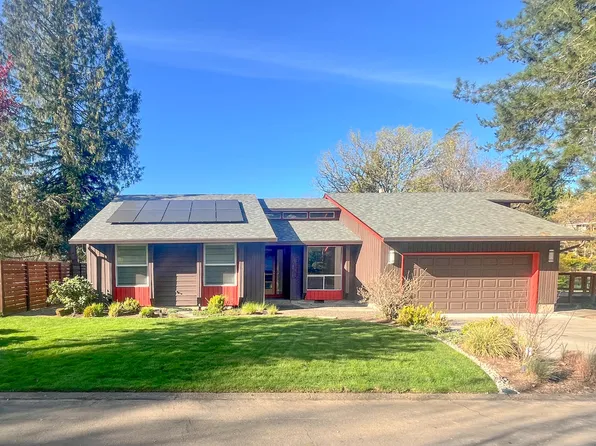 12275 SW Ann Ct, Tigard, OR 97223