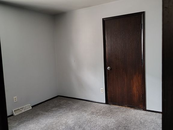 4th image of 1130 S 62nd St