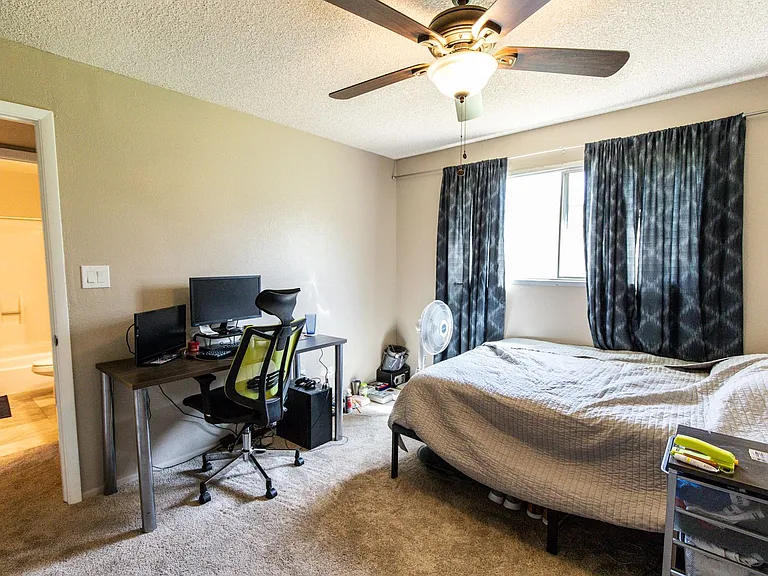 3511 S Alder Dr — Photo 36