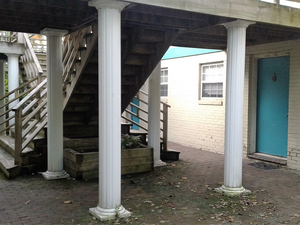 1st image of 521 Bluff Ave SW APT 31