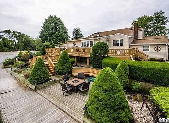 4th image of 2553 Philip Ct