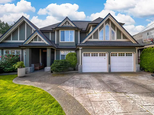 8320 Mowbray Rd, Richmond, BC V7A 2B7