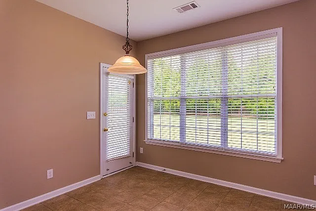 9500 Helmsley Cir — Photo 13