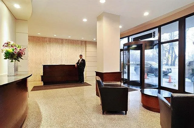 1850 N Clark St #2307 — Photo 21