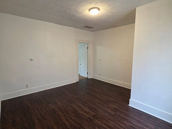 4th image of 245 Mount Airy Ave #1