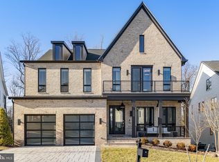 1350 Monitor Ln, McLean, VA 22101