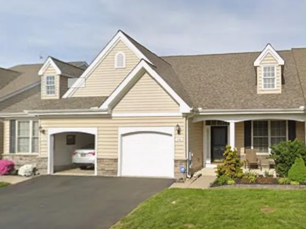64 Larkspur Ln, Smyrna, DE 19977