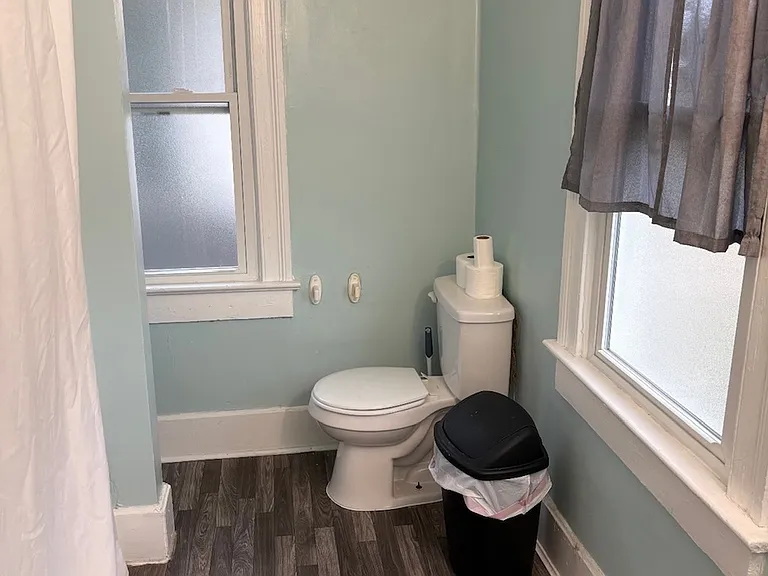 2000 Tytus Ave — Photo 1