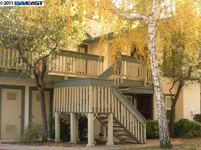 2nd image of 3941 Crow Canyon Rd