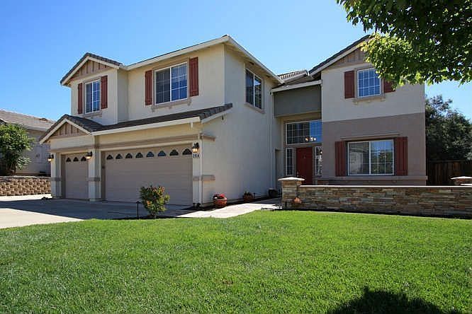 1st image of 2454 Summer Dr