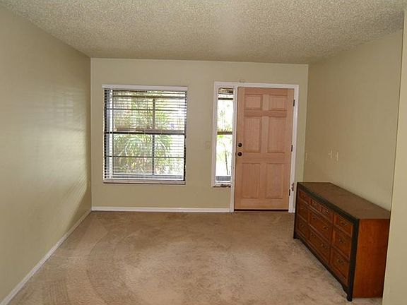 4th image of 816 Vistabula St