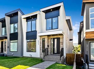 4923 NE 20th Ave NW, Calgary, AB T3B 0V4