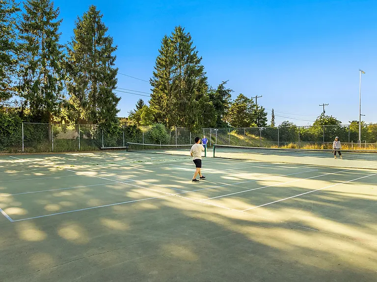 Soundview Playfield tennis courts.