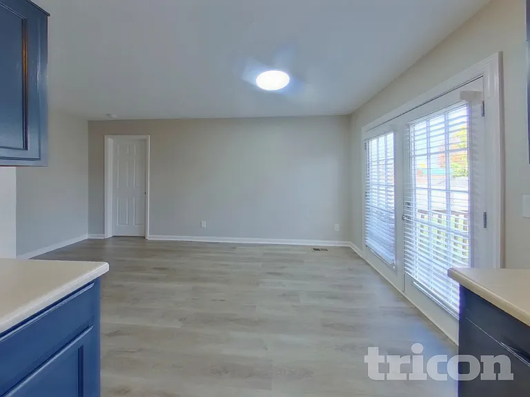 1616 Jamie Dr — Photo 5