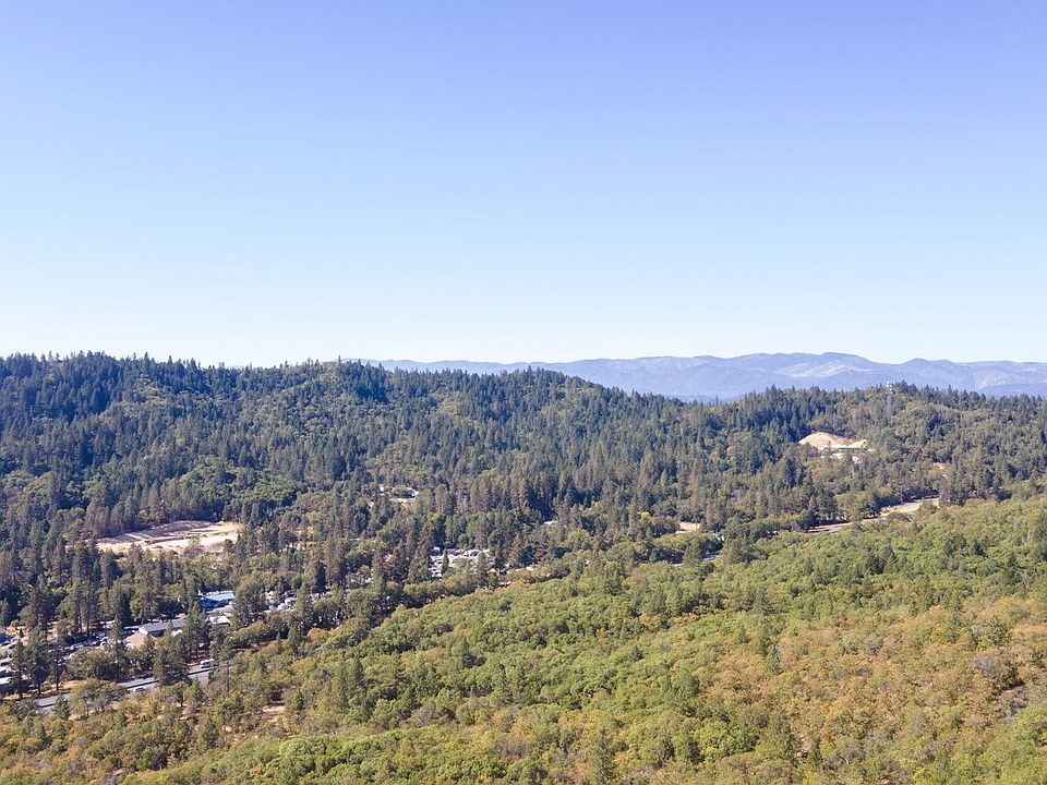 1st image of 800 NW Scenic Dr