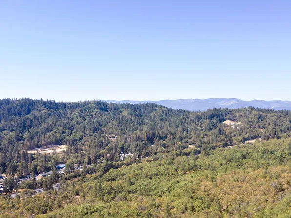 800 NW Scenic Dr, Grants Pass, OR 97526