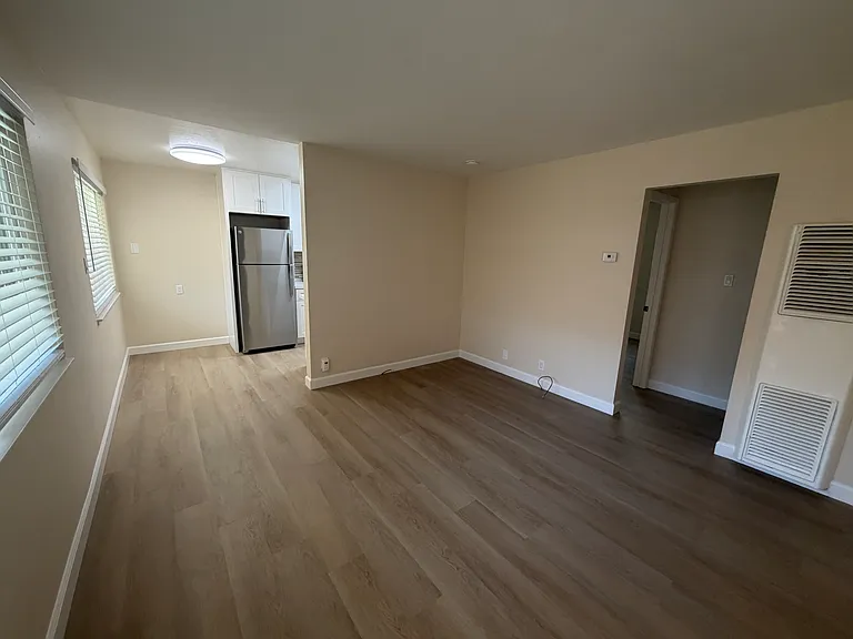 1656 Newhall St #2 — Photo 8