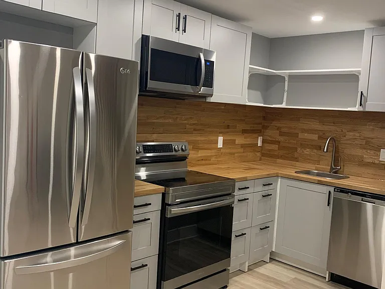 1713 M St NE — Photo 16