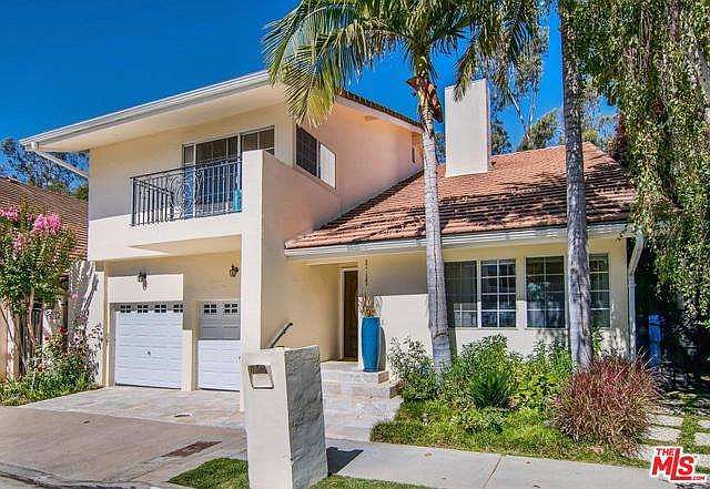 1st image of 2717 Angelo Dr