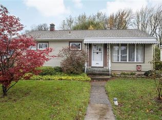 4896 Kennison Pkwy, Hamburg, NY 14075