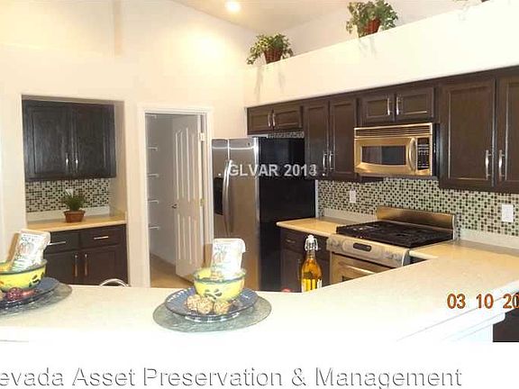 3rd image of 8360 Mountain Destiny Ave
