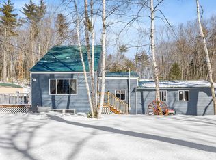 15 Hemlock Rd, Barnstead, NH 03218