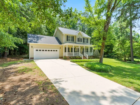 7021 Oviedo Dr, Raleigh, NC 27603