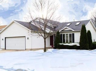 2806 Tucson Trl, Madison, WI 53719