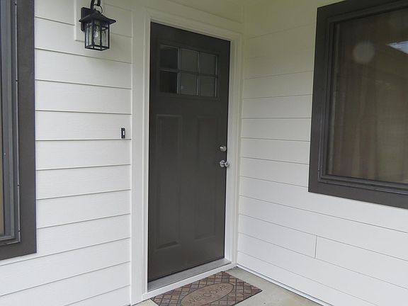 5th image of 8110 SW Thorn St